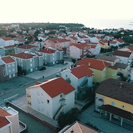 Summer Fun Apartments ノヴァリャ エクステリア 写真
